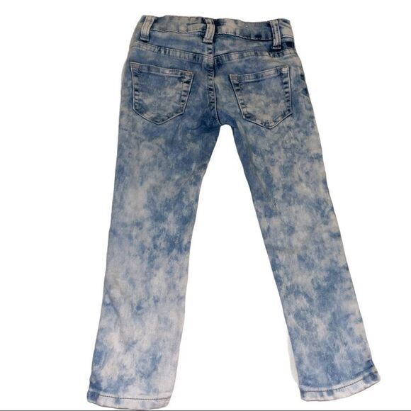 ‎4/$25 - OSC Acid Wash Skinny Jeans - Picture 2 of 5